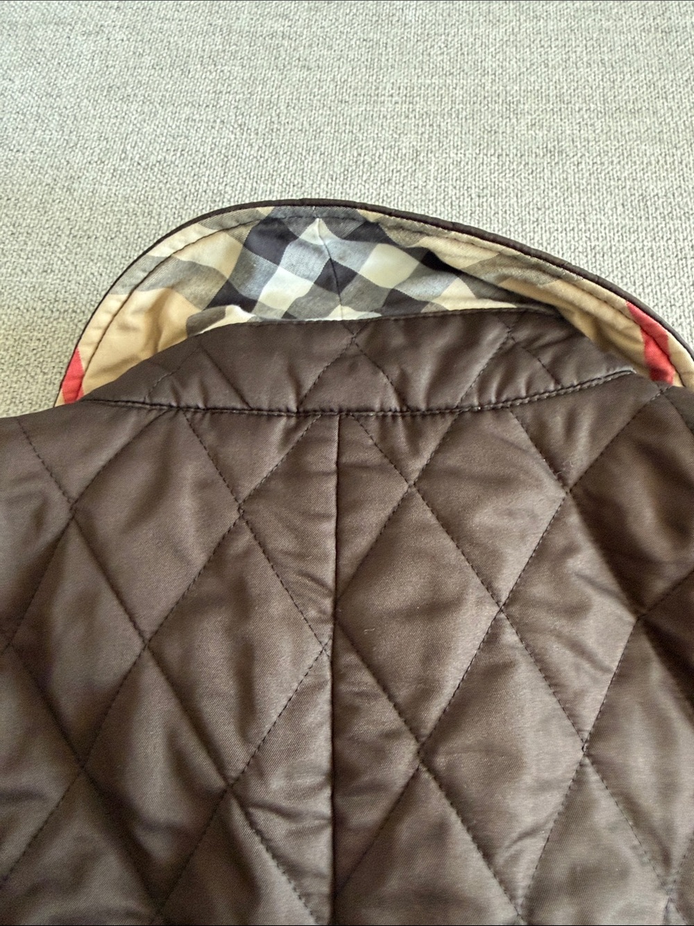 Burberry Quilted Puffer Jacket in Brown with Signature Check Cuff - Picture 10 of 10